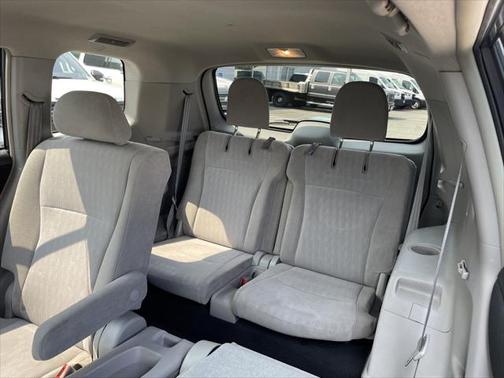 2011 Toyota Highlander SE
