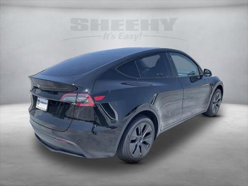 2025 Tesla Model Y Long Range Dual Motor All-Wheel Drive