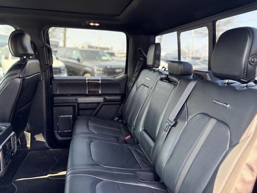 2017 Ford F-150 Platinum