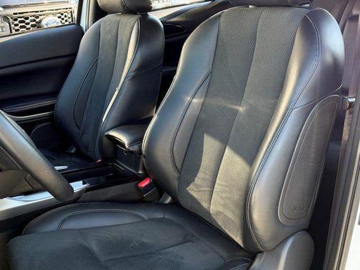 White Diamond 2024 Mitsubishi Eclipse Cross SE