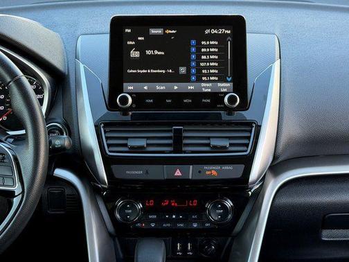 White Diamond 2024 Mitsubishi Eclipse Cross SE