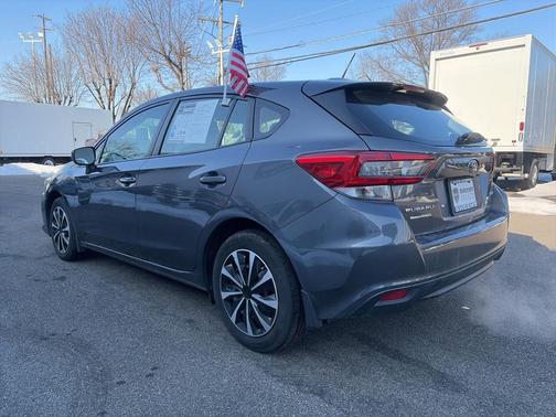 2022 Subaru Impreza Base