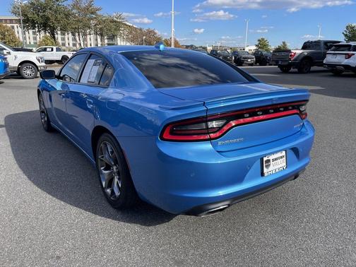 2016 Dodge Charger SXT