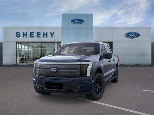 2025 Ford F-150 Lightning XLT