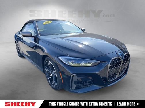 Black Sapphire Metallic 2023 BMW M440 i