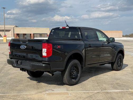 Shadow 2026 Ford Ranger XL