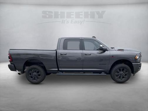 2022 RAM 2500 Big Horn Crew Cab 4x4 6'4' Box