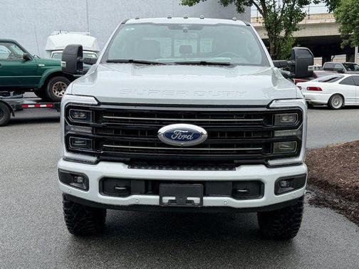 Avalanche 2026 Ford F-250 Platinum