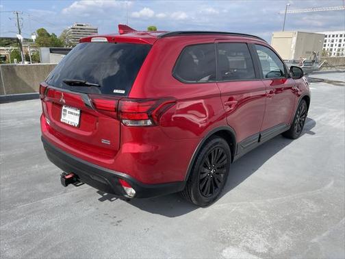 2020 Mitsubishi Outlander LE