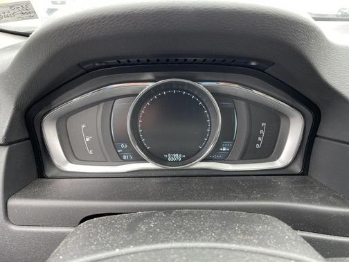 2014 Volvo XC70 3.2 Platinum