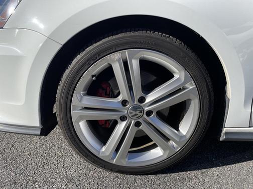 2017 Volkswagen Jetta GLI