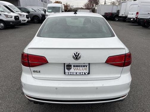 2017 Volkswagen Jetta GLI