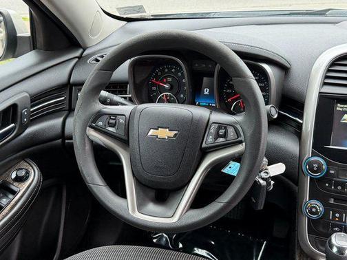 Champagne Silver Metallic 2014 Chevrolet Malibu 1LT