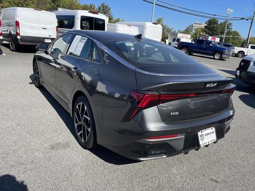 2025 Kia K5 EX