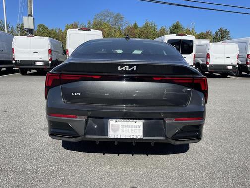 2025 Kia K5 EX