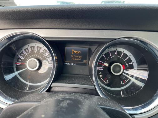 2013 Ford Mustang V6 Premium