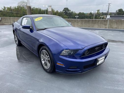 2013 Ford Mustang V6 Premium