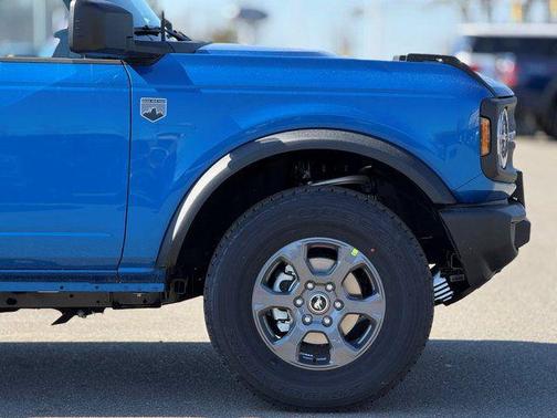 Velocity Blue Metallic 2026 Ford Bronco Big Bend