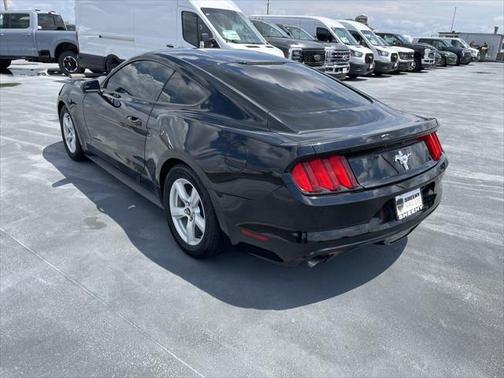 2016 Ford Mustang V6