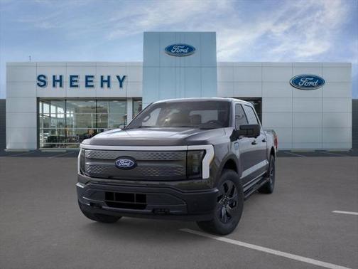2025 Ford F-150 Lightning Flash