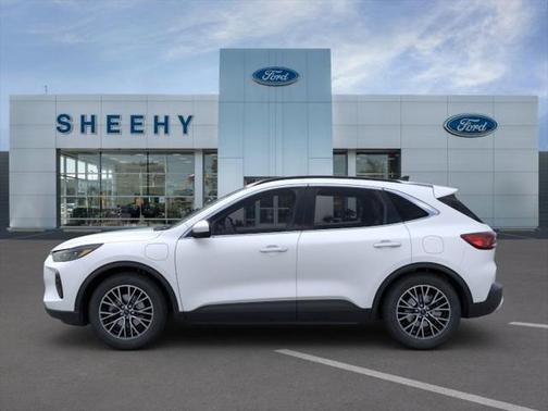 2025 Ford Escape SE