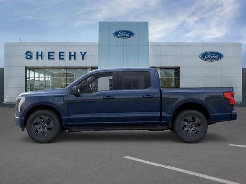 2025 Ford F-150 Lightning Flash