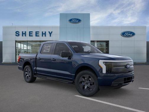 2025 Ford F-150 Lightning Flash