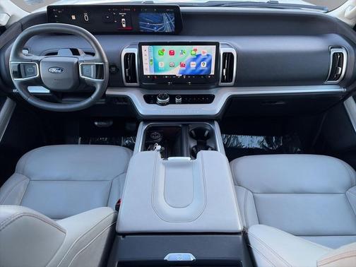 2025 Ford Expedition Max Active 4x4