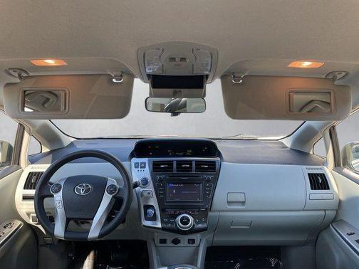 2013 Toyota Prius v Five