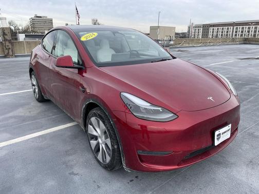 2024 Tesla Model Y Long Range Dual Motor All-Wheel Drive