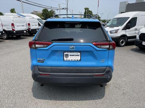 2019 Toyota RAV4 LE