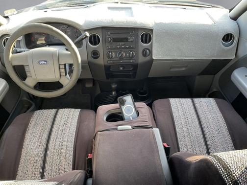 2006 Ford F-150 XL