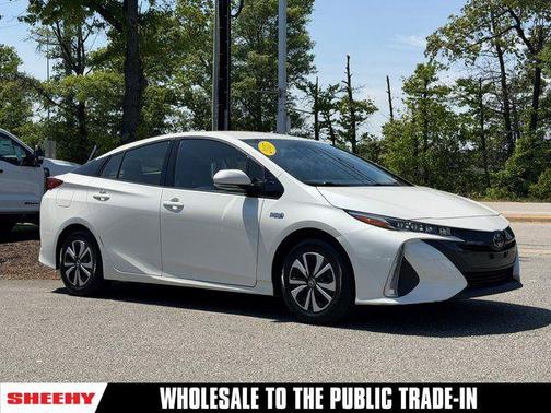 Blizzard Pearl 2017 Toyota Prius Prime Premium