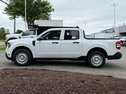 Oxford White 2026 Ford Maverick XL