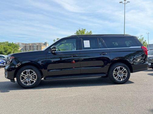 Black Metallic 2025 Ford Expedition Max Active 4x4