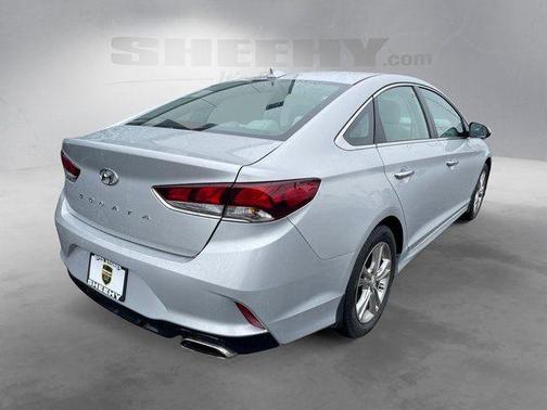 Symphony Silver 2019 Hyundai SONATA SEL