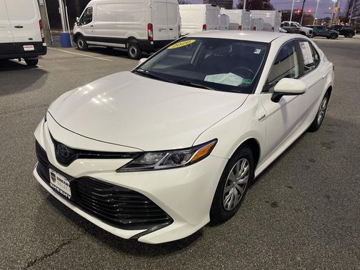 2020 Toyota Camry LE