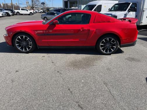 2012 Ford Mustang GT Premium