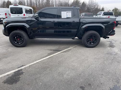 2025 Toyota Tacoma Hybrid TRD Pro