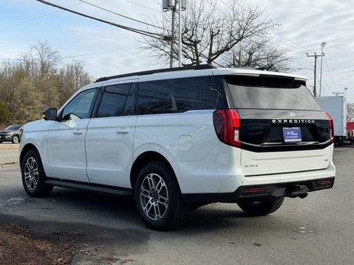 2025 Ford Expedition Max Active 4x4