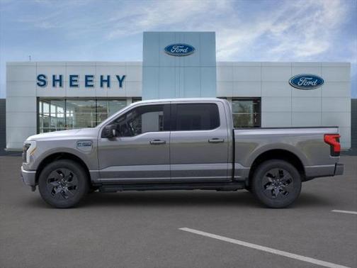 2025 Ford F-150 Lightning Flash