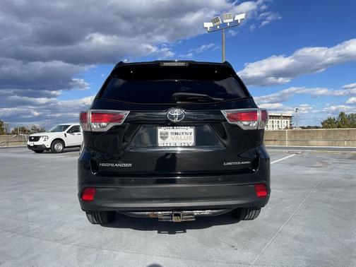 2015 Toyota Highlander Limited Platinum