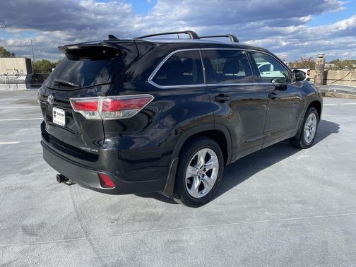 2015 Toyota Highlander Limited Platinum