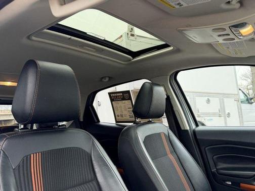 2018 Ford EcoSport SES