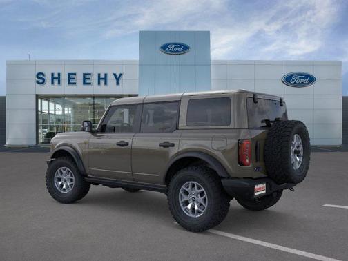 2025 Ford Bronco Badlands
