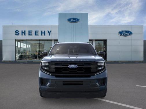 2025 Ford Expedition Max Active 4x4