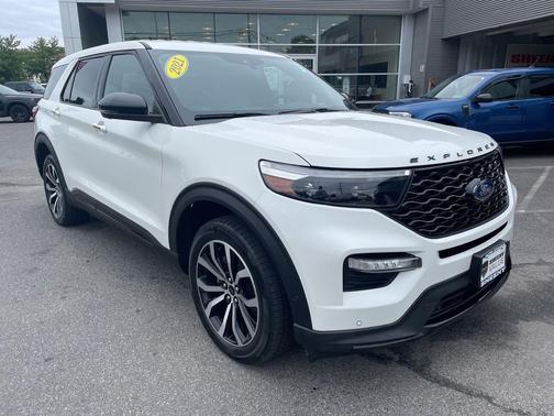 Star White Metallic Tri-Coat 2021 Ford Explorer ST