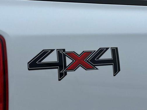 Oxford White 2025 Ford Ranger XL