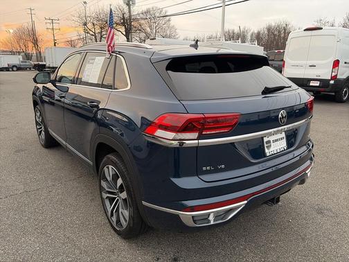 2023 Volkswagen Atlas Cross Sport 3.6L V6 SEL Premium R-Line