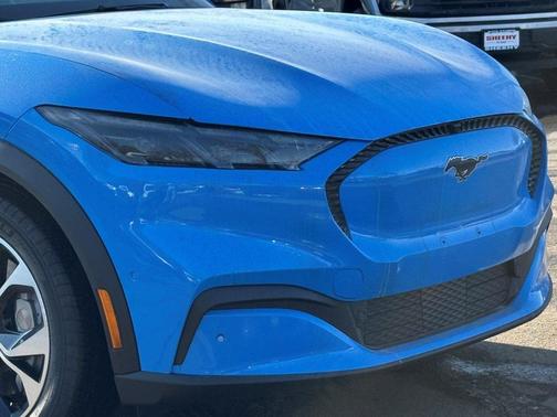 2024 Ford Mustang Mach-E Select